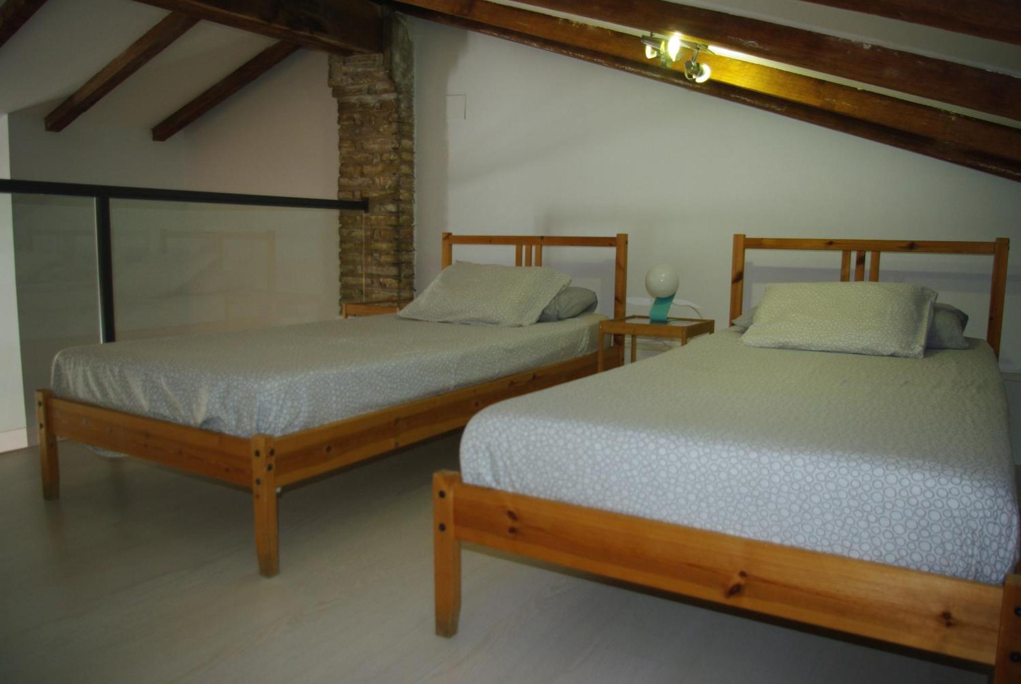 Apartamento Centro Valenza Esterno foto