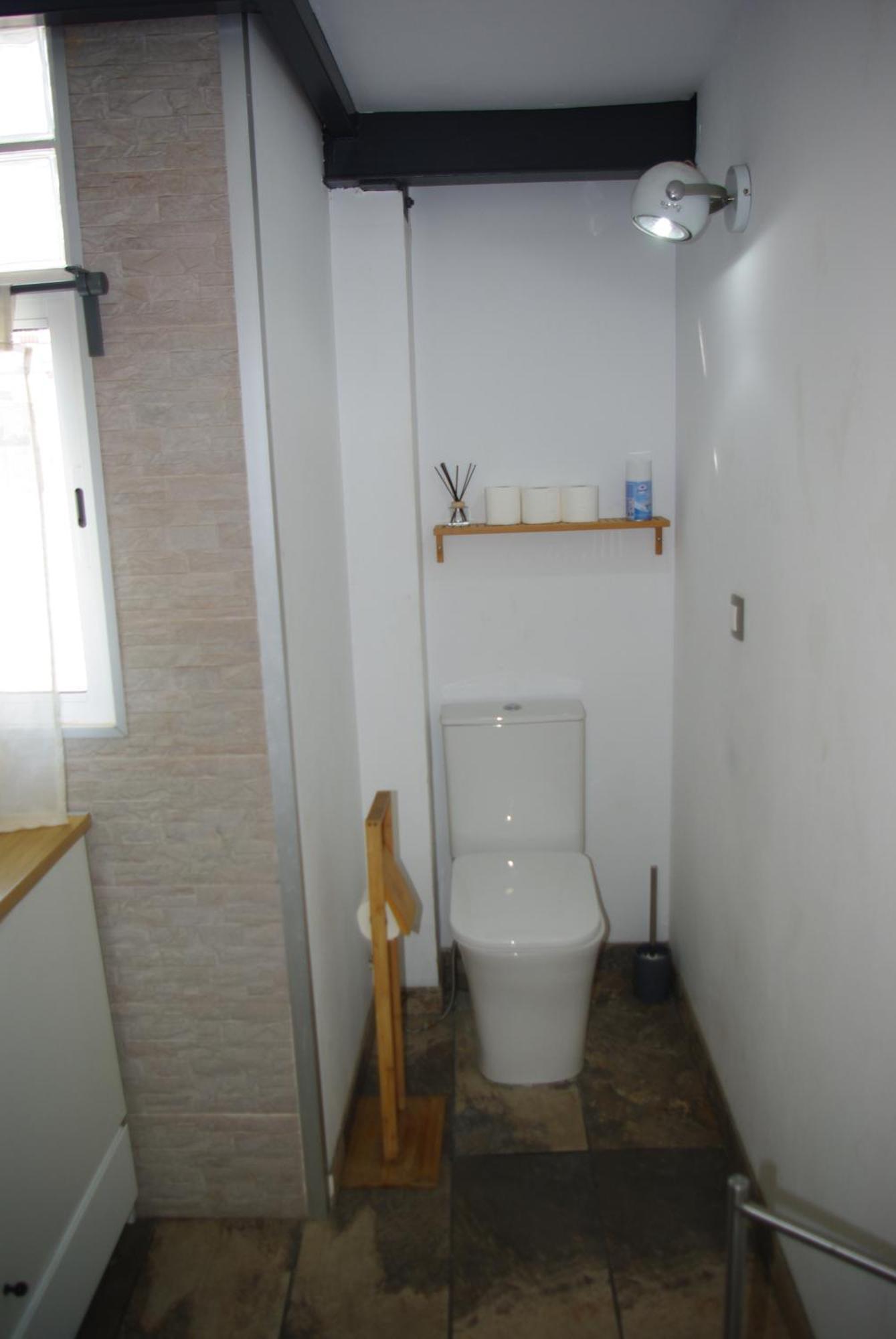 Apartamento Centro Valenza Esterno foto