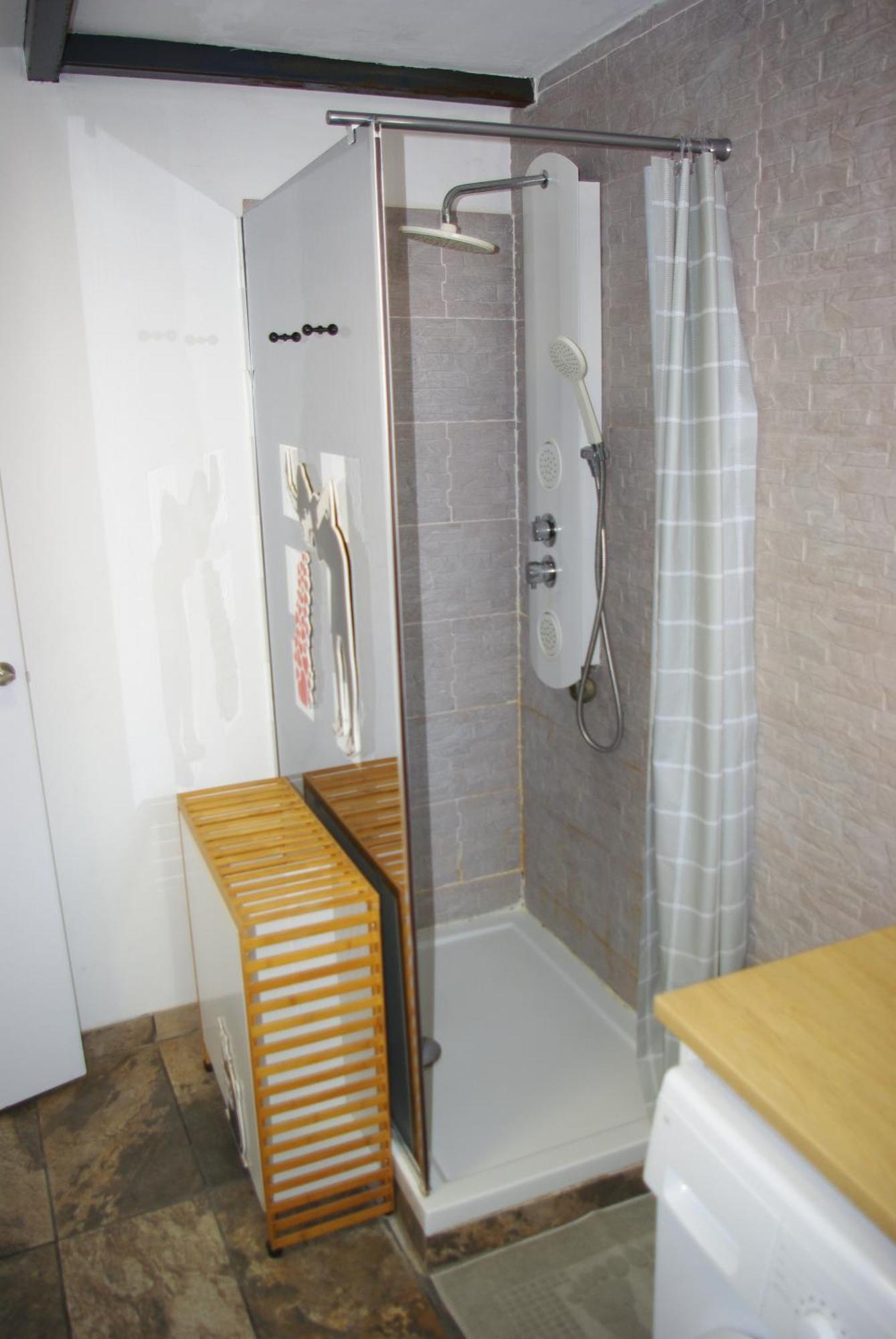 Apartamento Centro Valenza Esterno foto